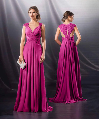 Robe en mousseline de soie rose à col en V plongeant et dos nu