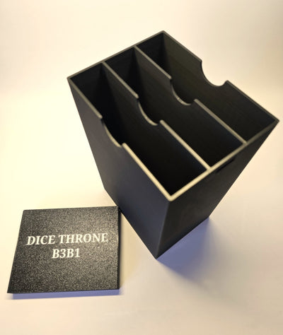 Dice Throne - Boîte de tournoi « Apportez 3, Bannissez 1 »