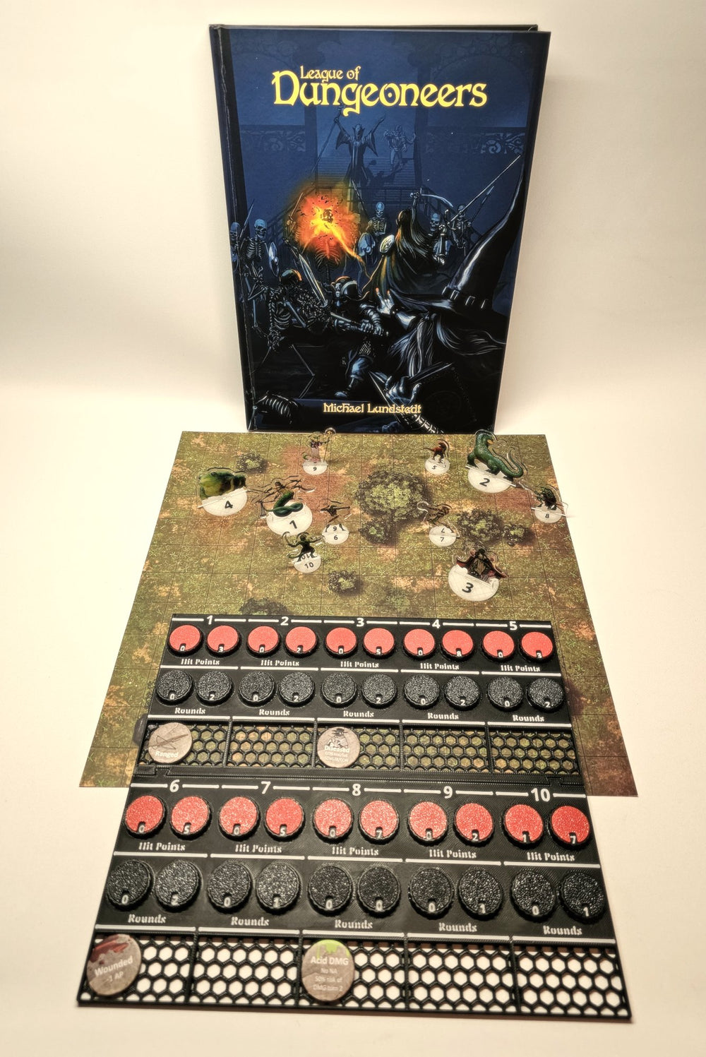 League of Dungeoneers - Enemies trackers with numbered bases