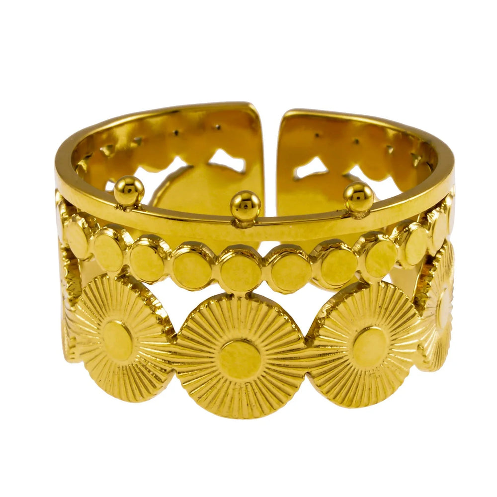 HIYAS : Digne d'une reine - la Bague Couronne.