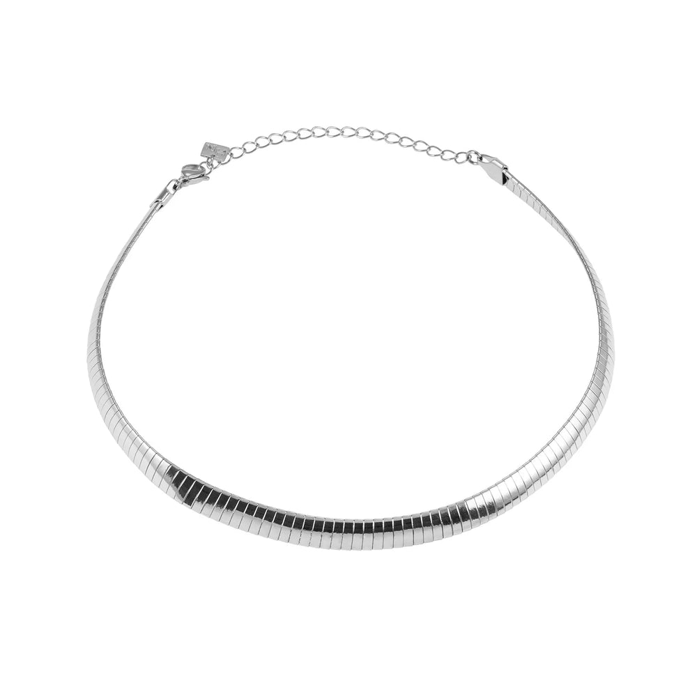 ANJILMA Argenté Or Blanc : Collier ras-du-cou texturé minimaliste.