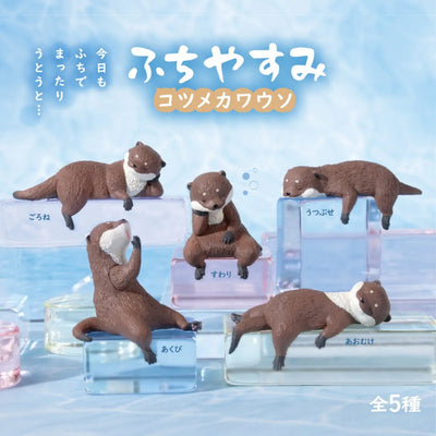 Yell Playful Hanging Small Clawed Otter Mini Figure Blind Box