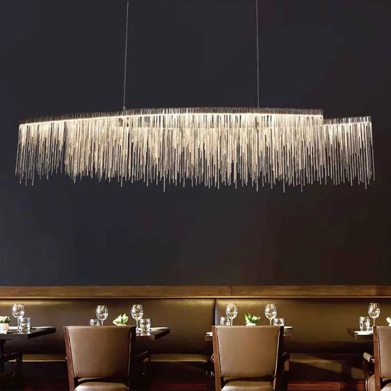 Lustre Minimaliste Personnalisé – Lampe Suspendue Moderne en Aluminium Argenté avec Design à Franges pour Salle à Manger et Salon