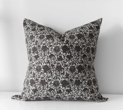 Elowen | Housse de coussin style floral vintage