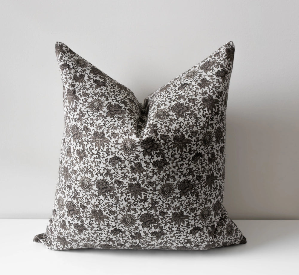 Amelia | Housse de coussin motif floral vintage