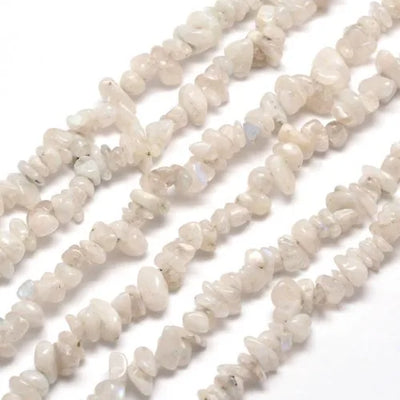 Perles en pierre de lune arc-en-ciel ébréchée