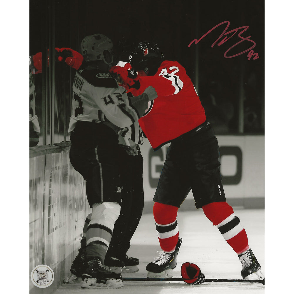 Photo de Nathan Bastian, joueur des New Jersey Devils, autographe, « Fight Spotlight », 8x10