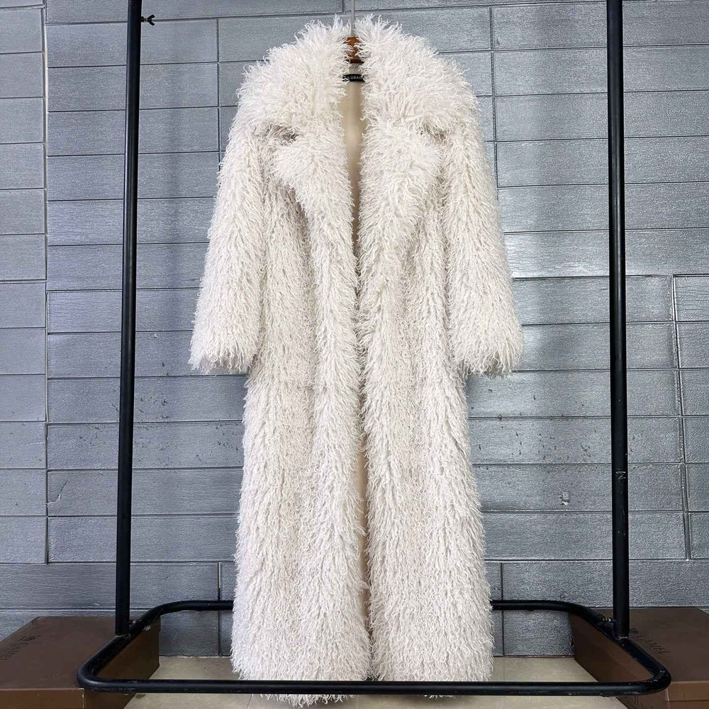 Manteau allongé pour femme en fausse fourrure avec revers ajusté
