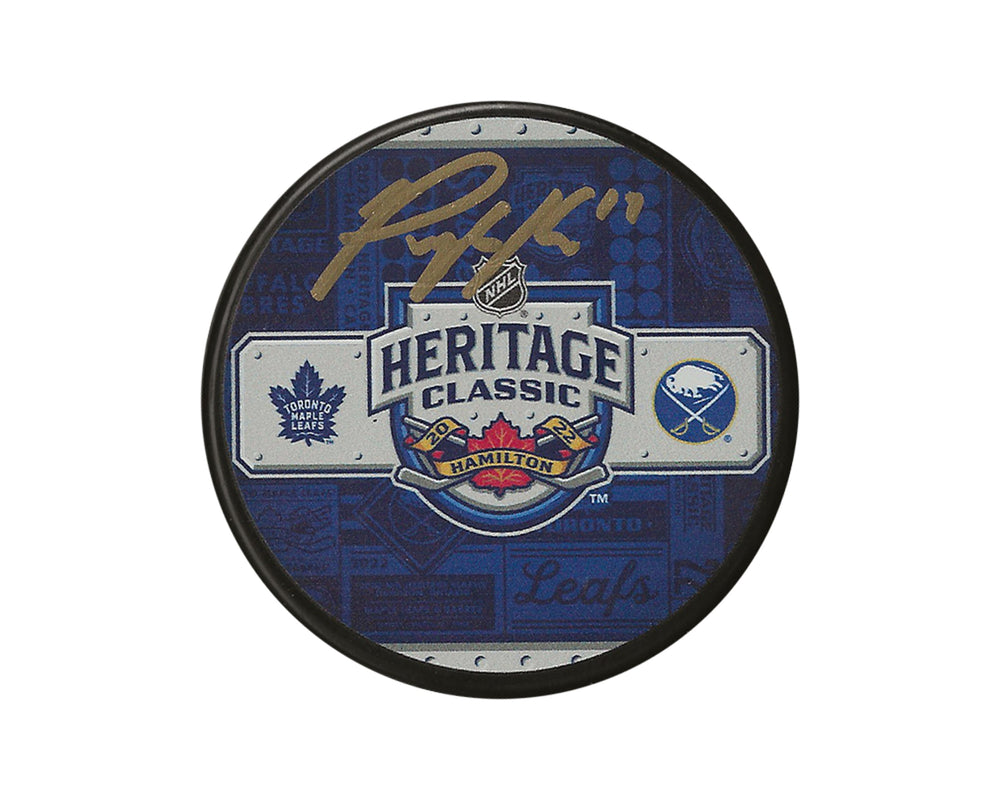 Palet Souvenir de la Classique Héritage 2022 autographié par Peyton Krebs