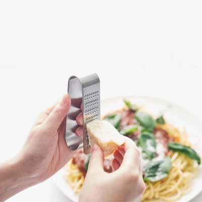 Râpe Eatoco Oros Handy – Zesteur compact en acier inoxydable japonais