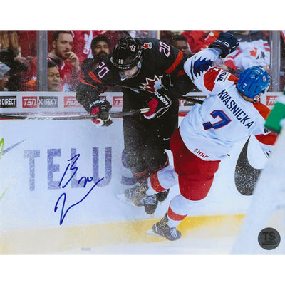 Photo 8x10 de l'équipe Canada autographiée par Brett Leason