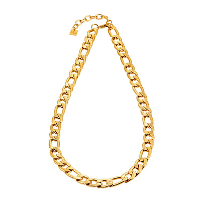 Style CHAPORA : Collier à maillons cubains texturés épais en or.