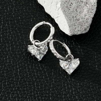 CREEDA Or Blanc (Ton Argenté) : Créoles Style Vintage Incrustées de Zirconium avec Breloque Cœur en Moissanite
