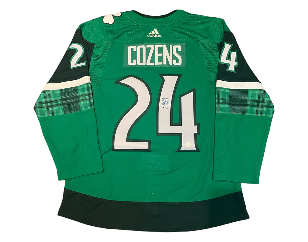 Maillot Adidas dédicacé Dylan Cozens des Sabres de Buffalo pour la Saint-Patrick