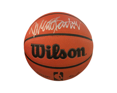 Ballon de basket NBA I/O Wilson signé Dalano Banton avec inscription