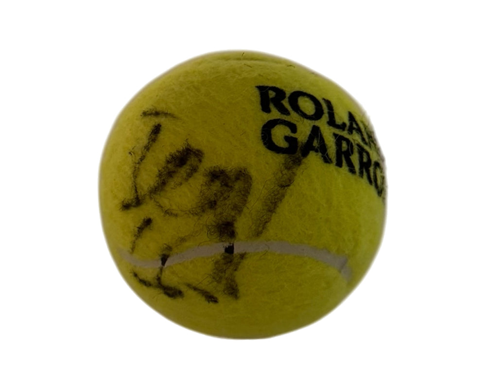 Balle de tennis Roland-Garros autographiée par Daniel Nestor