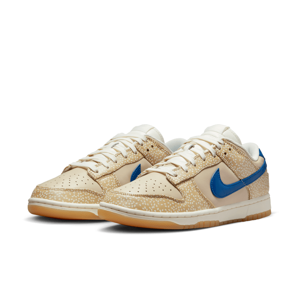 Chaussures Nike 'Dunk Low' - Bagel Montréal Sésame Bleu