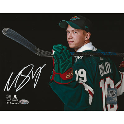 Photo dédicacée de Matthew Boldy des Minnesota Wild (jour de la draft) - 8x10