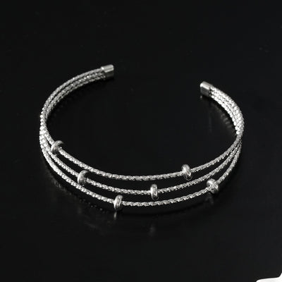 Style FARZIKA Argent : Bracelet triple empilé de perles texturées