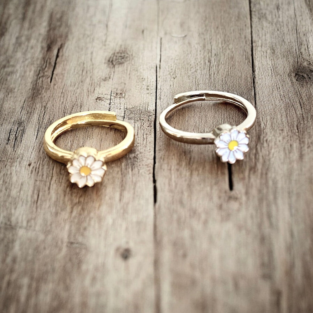 Daisy Fidget Ring – Adjustable Spinner Ring for Anxiety Relief