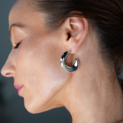 Boucles d'oreilles Style GALENA Or Blanc (Ton Argenté) : Style Anneau Torsadé