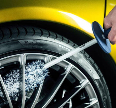 GYEON Q²M Wheel Brush