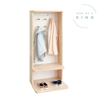 MANGO - Porte-manteaux cubique Montessori