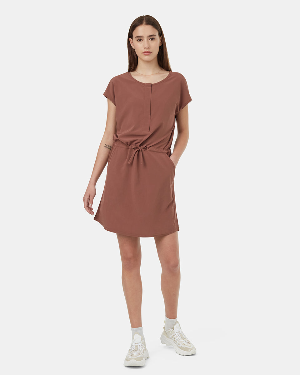Robe InMotion à manches courtes