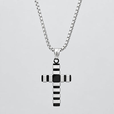 Collier avec pendentif croix rayée Steeltime