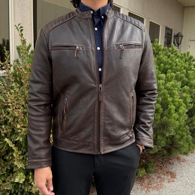 Blouson en cuir d'agneau pour homme. Style vintage marron avec poches zippées