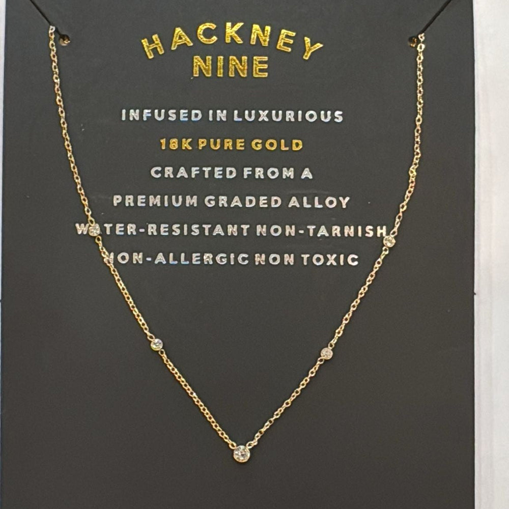 MALIKA Or : Collier Constellation Mini Zirconia avec Pierre Centrale sur Chaîne Délicate