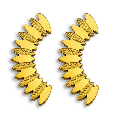 ZOEY : Boucles d'oreilles à clou motif feuille incurvé