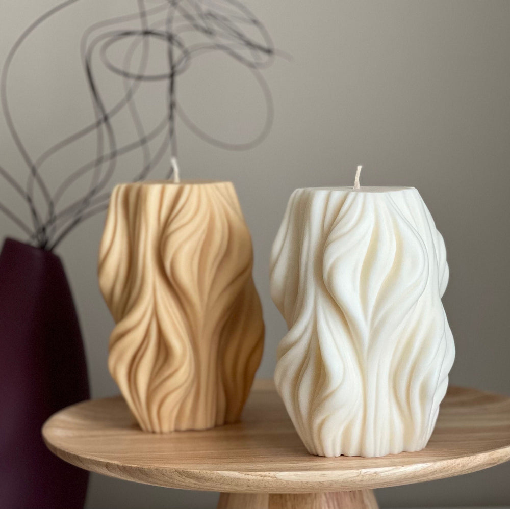 Bougie en cire de soja « Vague géante » : décoration géométrique abstraite pour table basse