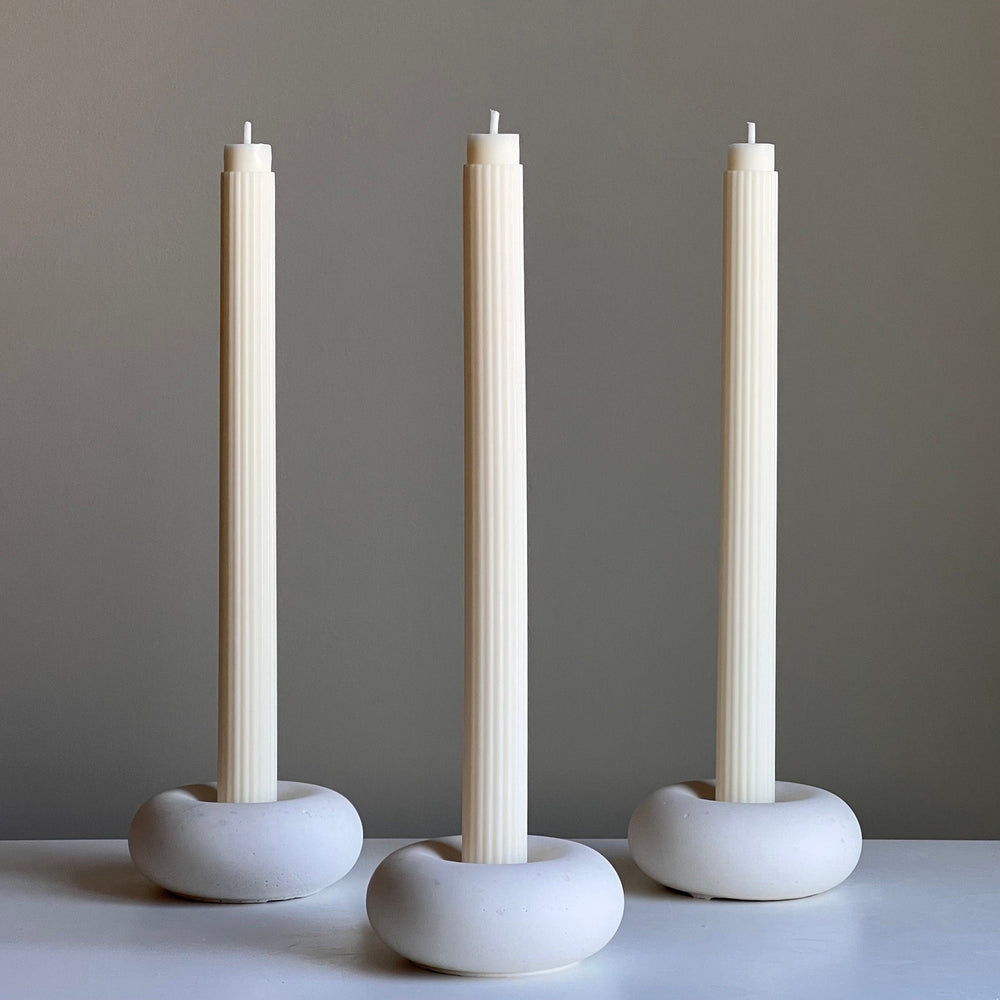 Donut Jesmonite Candlestick Holder: Minimalist Wedding Decor