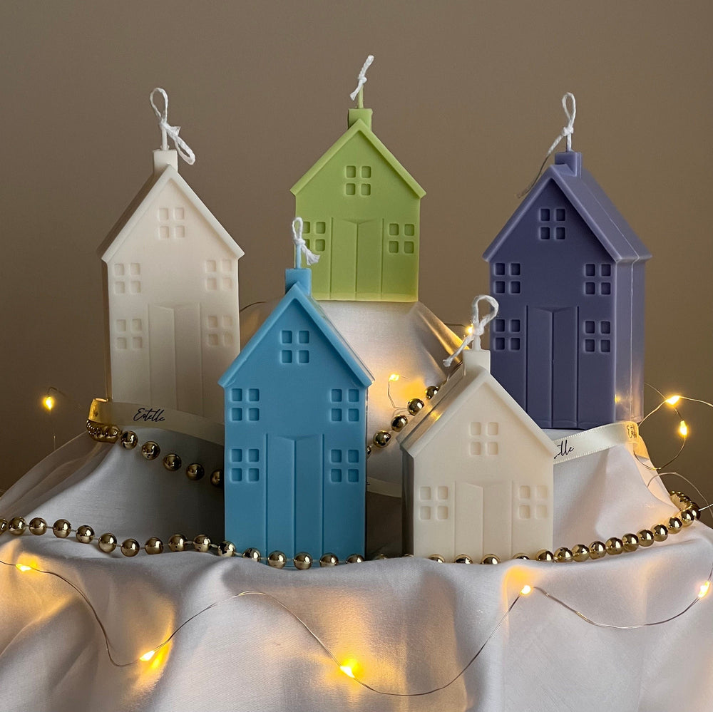Bougie de Noël artisanale en forme de maison : Décoration de Noël
