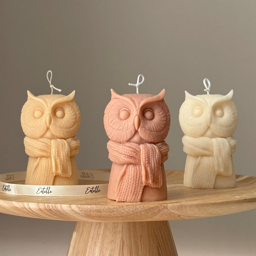 Bougie de soja hibou faite à la main : Cadeau d'art sculptural