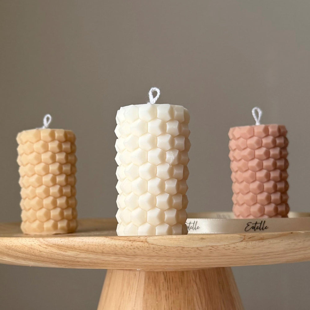 Bougie pilier en cire de soja nid d'abeille : Décoration d'intérieur faite à la main