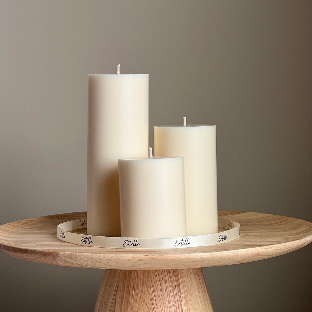 Ensemble de bougies piliers en cire de soja : Décoration de table minimaliste