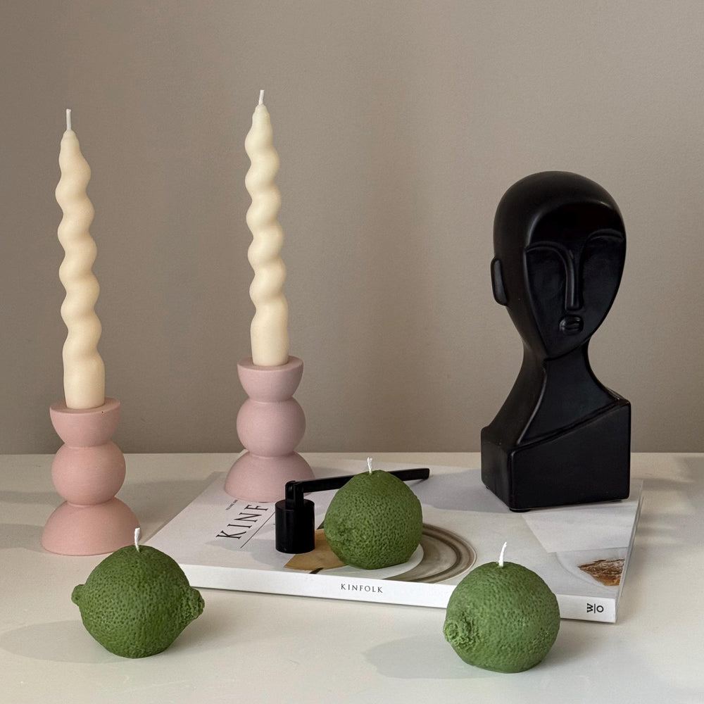 Bougie en forme de citron vert : Cire de soja parfumée, bougie pilier végétalienne