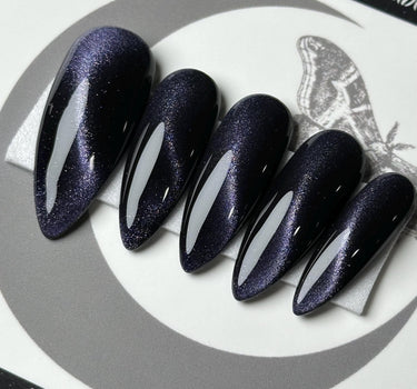 Midnight Cat Eye