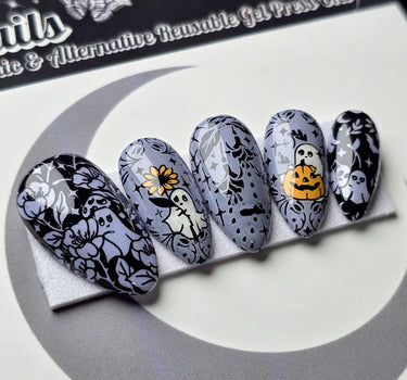 Ghostly Garden - Ghoulish Garden