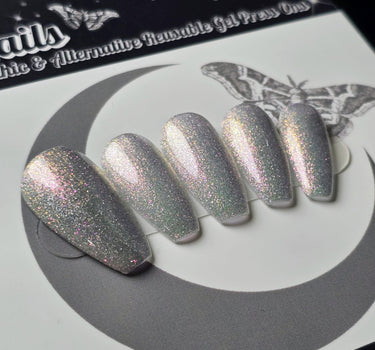 Mirror Mirror: Fairytale Cat Eye