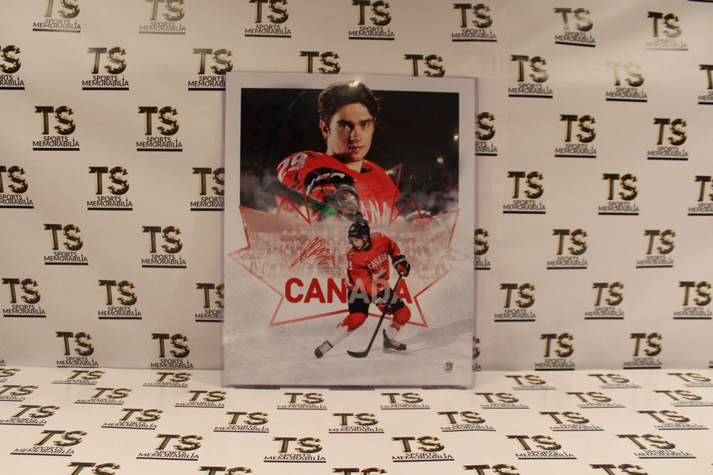 Photo 16x20 - Œuvre d'art autographiée de Jack Quinn - Équipe Canada, Championnat du monde junior 2021