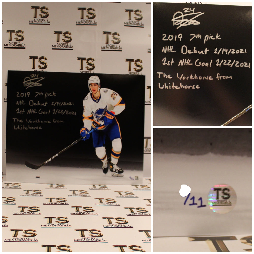 Photo 16x20 autographe et multi-signée de Dylan Cozens des Sabres de Buffalo, en édition limitée à 11 exemplaires