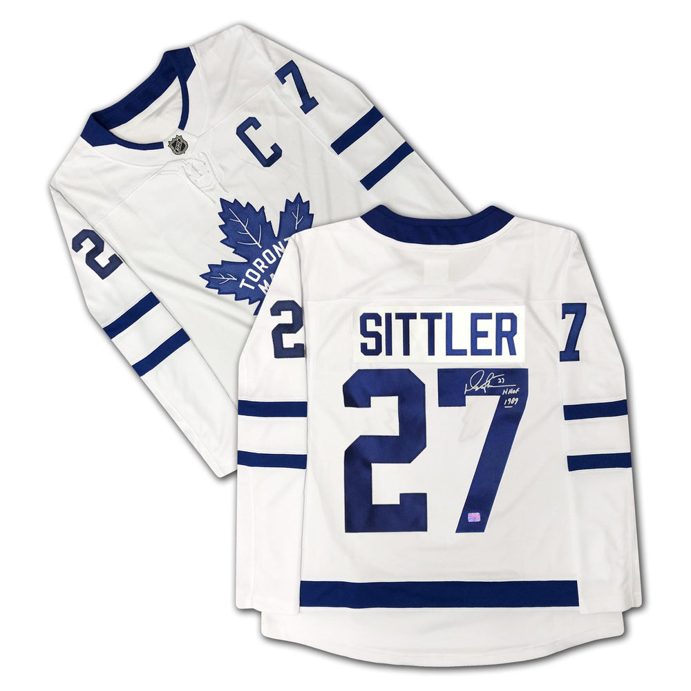 MAILLOT BLANC DES MAPLE LEAFS DE TORONTO AUTOGRAPHIÉ PAR DARRYL SITTLER – OBJET DE COLLECTION SOUVENIR DE HOCKEY DE LA LNH (TAILLE L OU XL)
