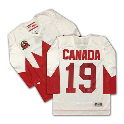 PAUL HENDERSON TEAM CANADA AUTOGRAPHED 1972 SUMMIT SERIES WHITE JERSEY – SIGNED HOCKEY MEMORABILIA COLLECTIBLE (SIZE L OR XL)
