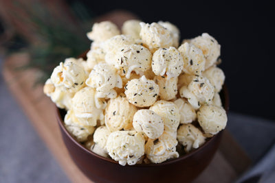 Popcorn Parmesan et fines herbes