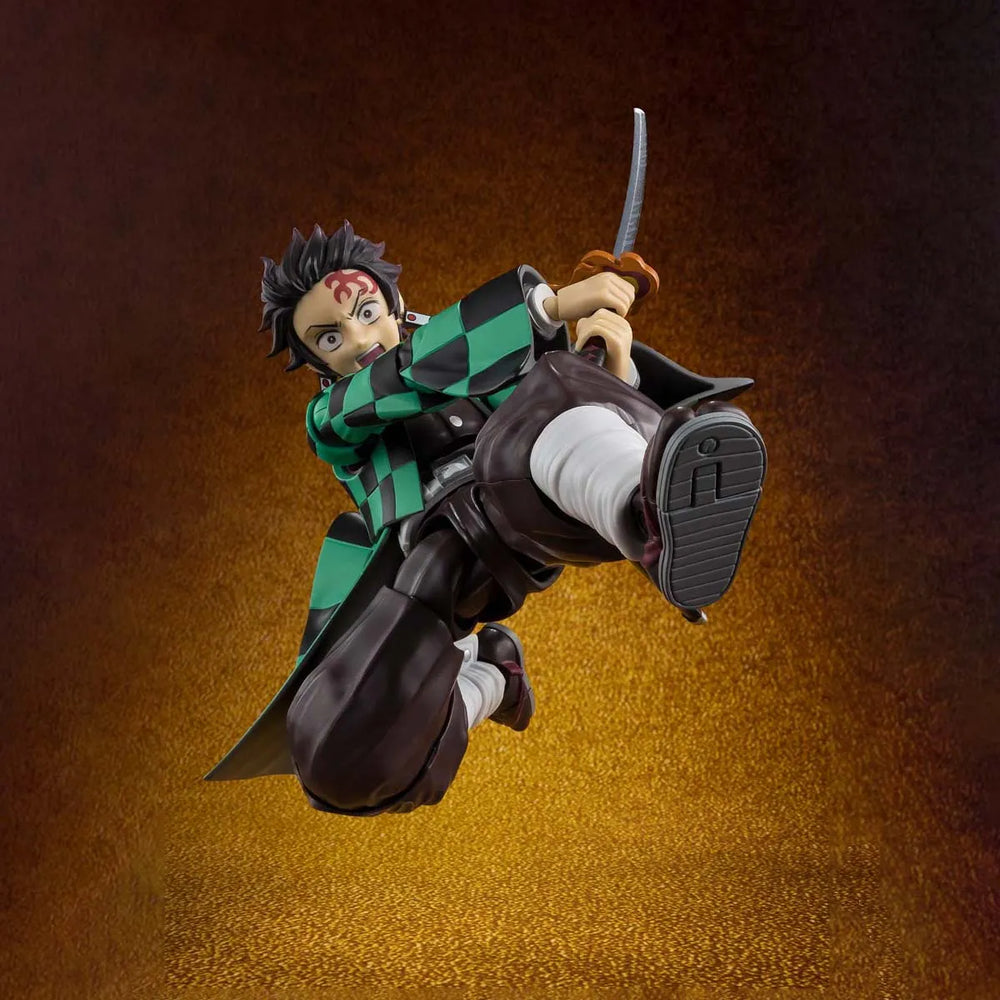 Demon Slayer: Kimetsu no Yaiba S.H.Figuarts - Tanjiro Kamado La bataille finale au Château de l'Infini