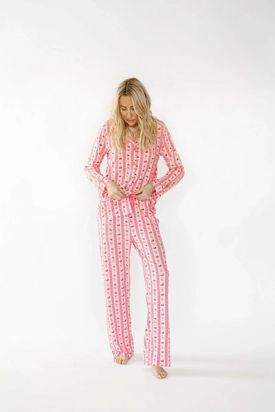 Haut de pyjama boutonné à manches longues pour adulte, fraises et cerises