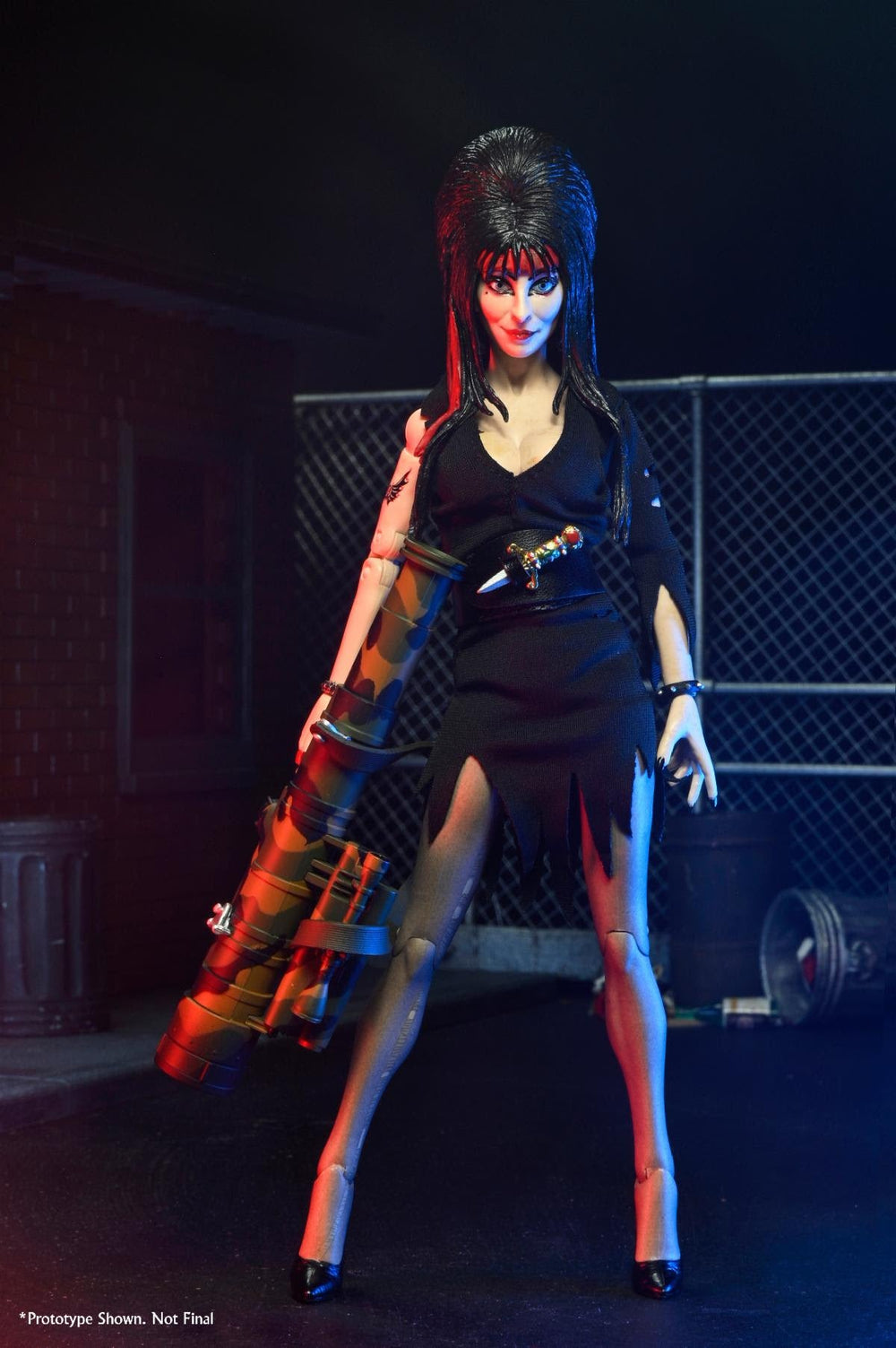 Elvira – Figurine articulée en tissu de 20 cm – Elvira Commando